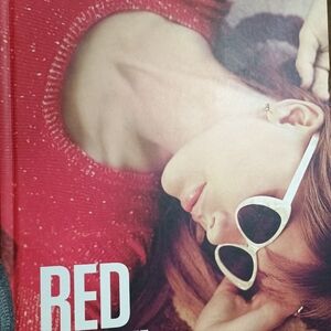Taylor Swift Red rare tour book